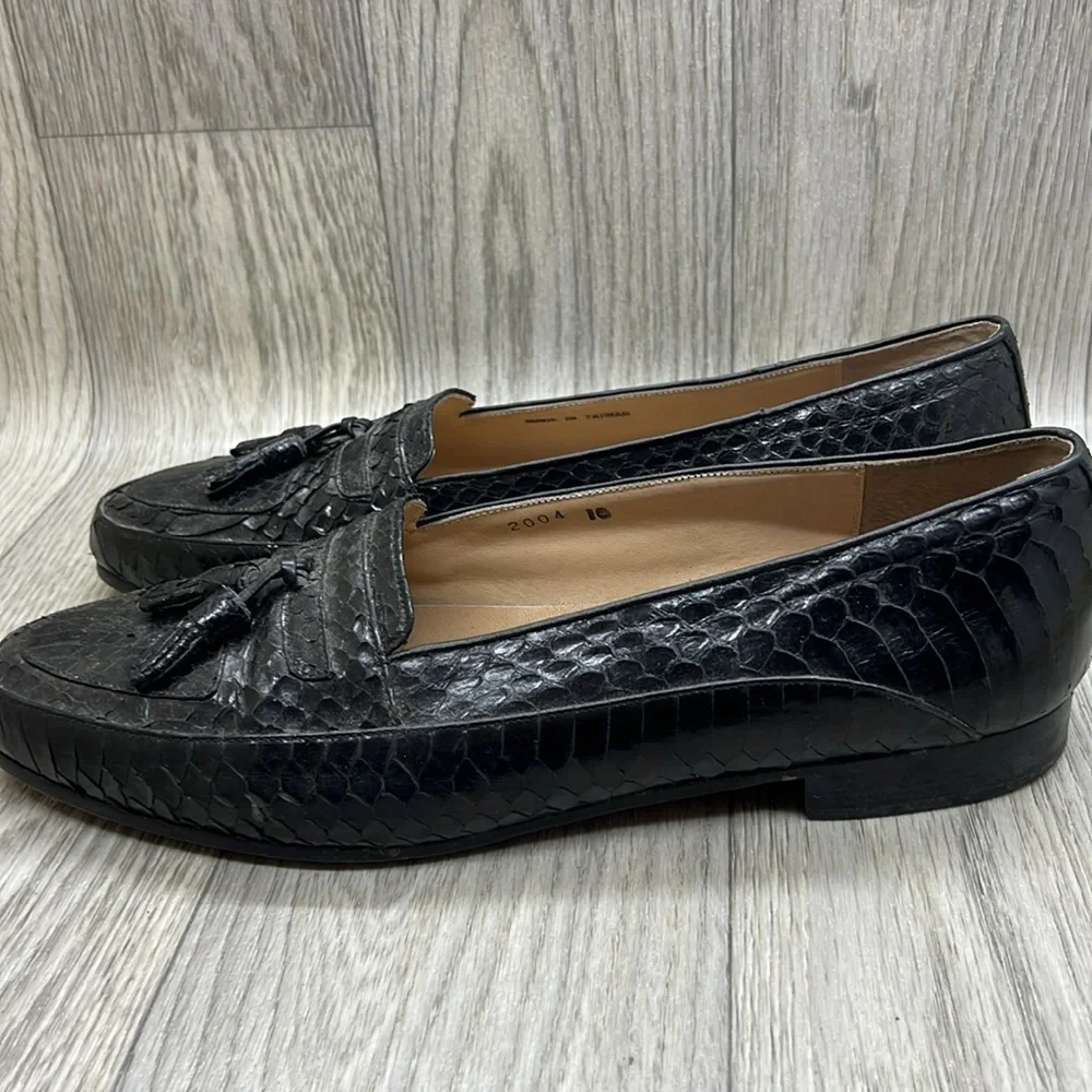 ENNESI TASSELED SLIP ON LOAFERS